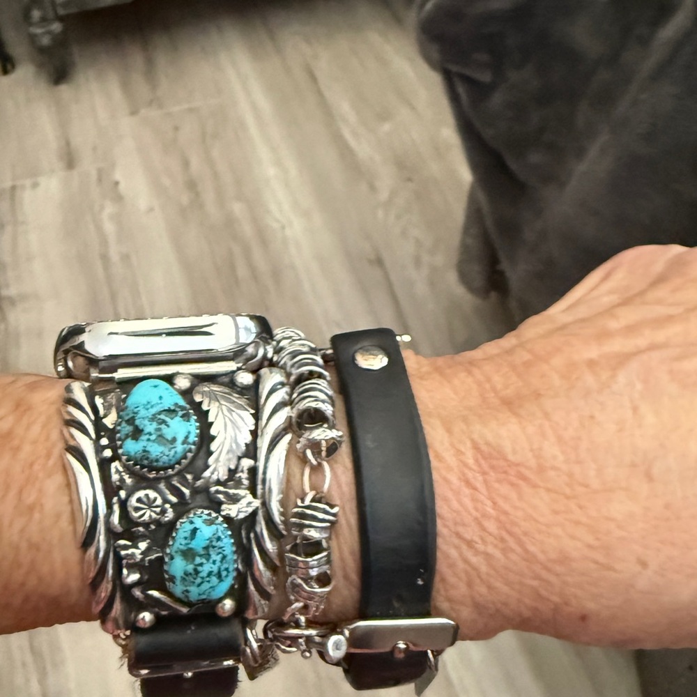 Gorgeous Native American Apple Watchband/SS/kingman Turquoise - Picture 2 of 9